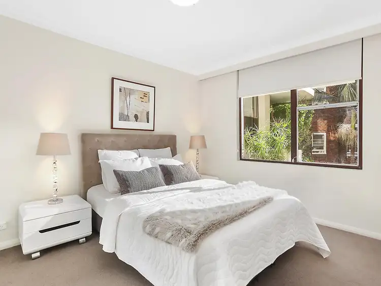 Second view of Homely apartment listing, 2A/20-22 Onslow Avenue, Elizabeth Bay NSW 2011