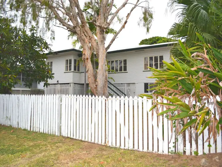 25 Ryan Street, North Ward QLD 4810