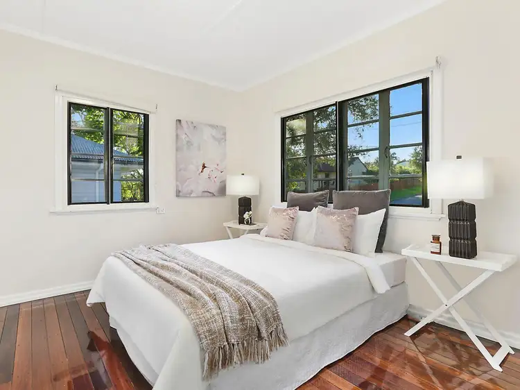 Fourth view of Homely house listing, 33 Logan Avenue, Oxley QLD 4075