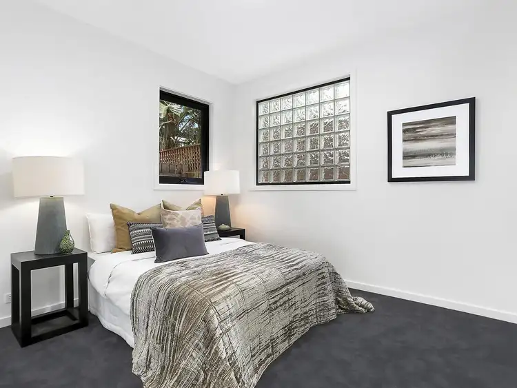 Sixth view of Homely apartment listing, 2/3 Ormond Esplanade, Elwood VIC 3184