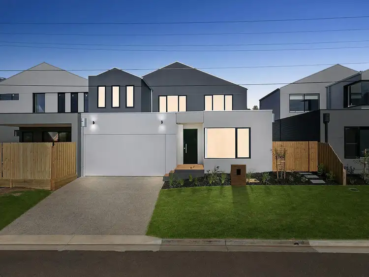 1A East View Parade, Belmont VIC 3216