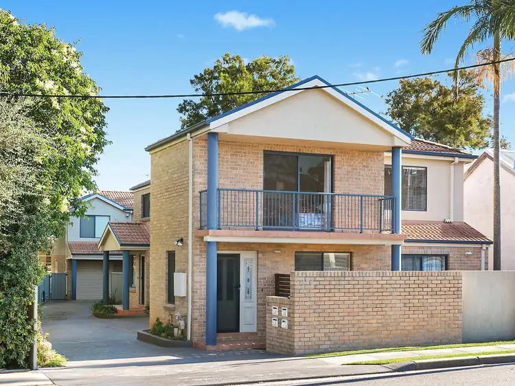 1/162 Teralba Road, Adamstown NSW 2289