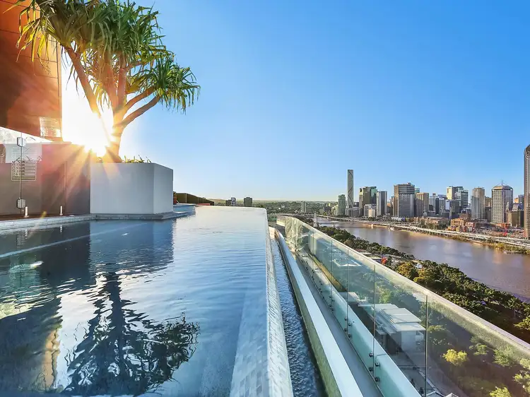 2102/289 Grey Street, South Brisbane QLD 4101