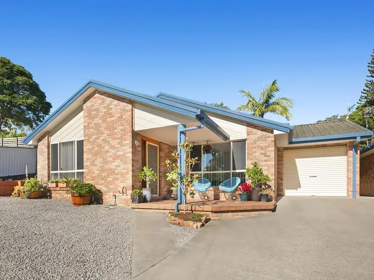 Main view of Homely villa listing, 1/7 Avenue Street, Coffs Harbour NSW 2450