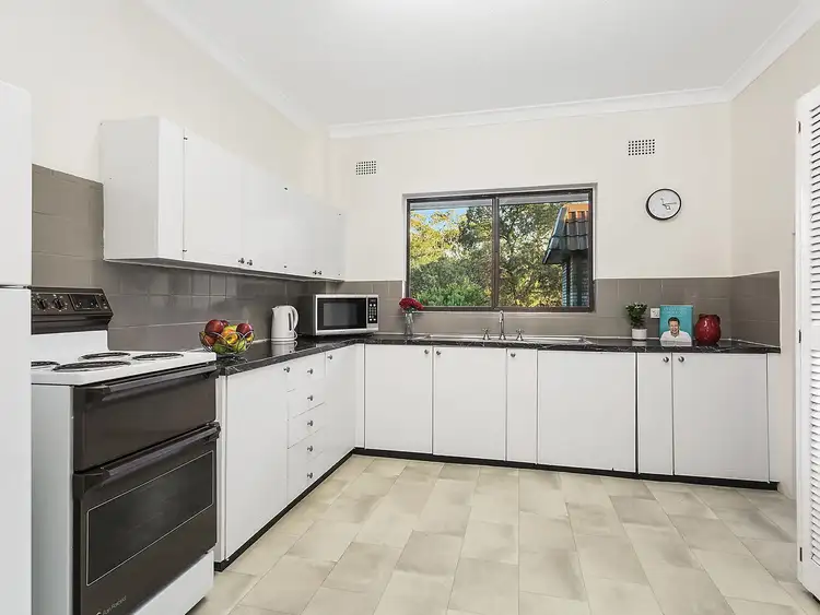 Fifth view of Homely apartment listing, 8/2 Bellevue Street, North Parramatta NSW 2151