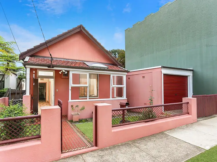 7 Edmund Street, Queens Park NSW 2022