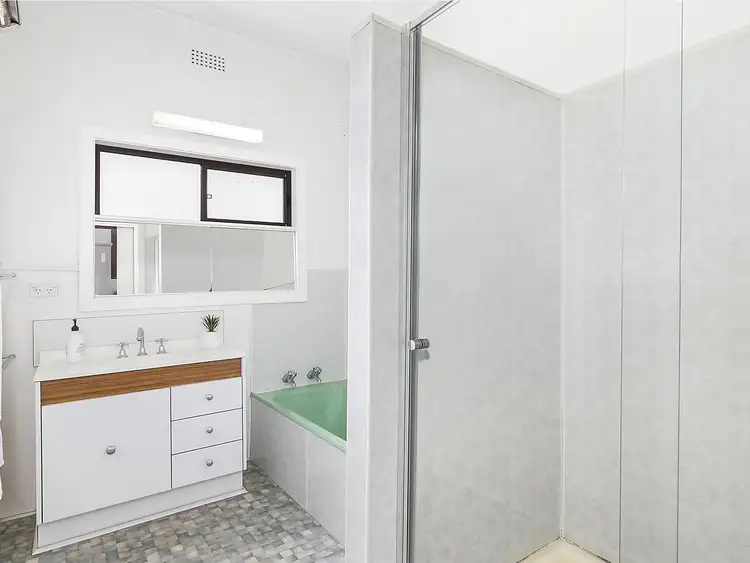 Fifth view of Homely house listing, 1/6 Ann Street, Geelong West VIC 3218