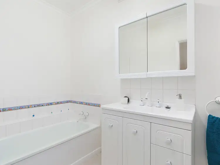Sixth view of Homely house listing, 25 Tahara Street, Hamlyn Heights VIC 3215