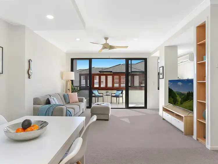 Second view of Homely townhouse listing, 2/14 Simon Street, Yeronga QLD 4104