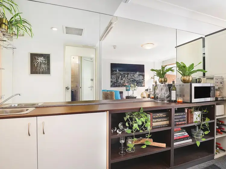 Fourth view of Homely studio listing, 207/302 Crown Street, Darlinghurst NSW 2010