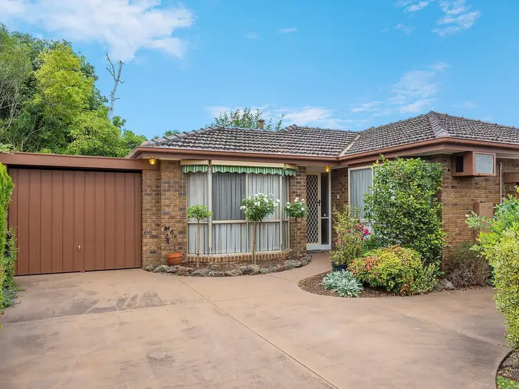 2/8 Madeline Street, Glen Waverley VIC 3150