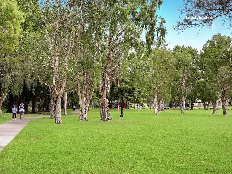 Sixth view of Homely townhouse listing, 4/188 Broadwater Road, Mansfield QLD 4122