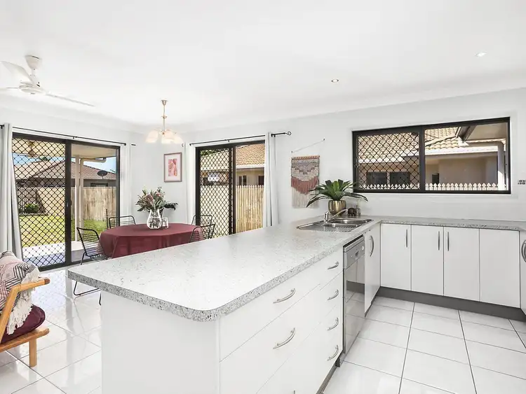 Third view of Homely house listing, 7 Farnham Court, Kirwan QLD 4817