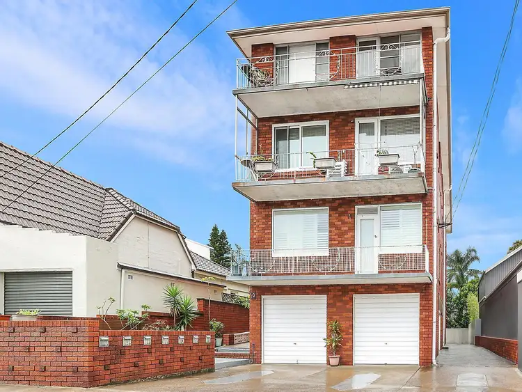 Third view of Homely apartment listing, 4/10 Alfred Street, Bronte NSW 2024