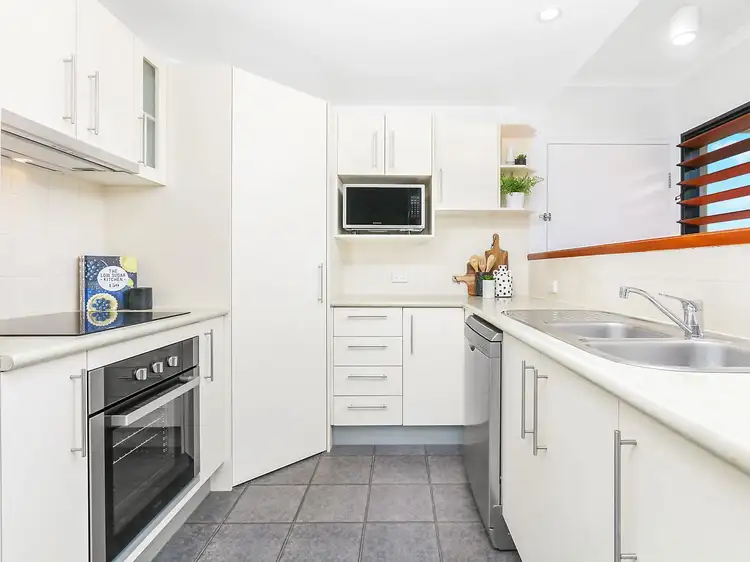 Fourth view of Homely unit listing, 2/120 Central Avenue, Indooroopilly QLD 4068