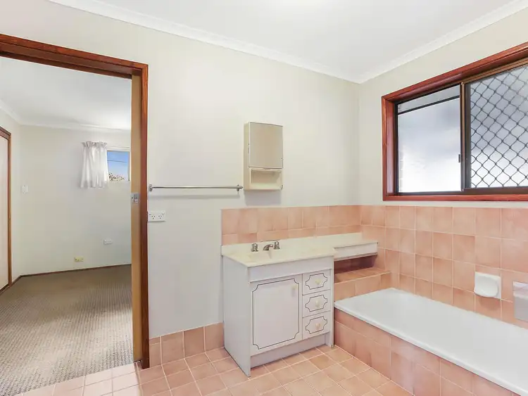 Fifth view of Homely house listing, 32 Wilson Drive, Camira QLD 4300