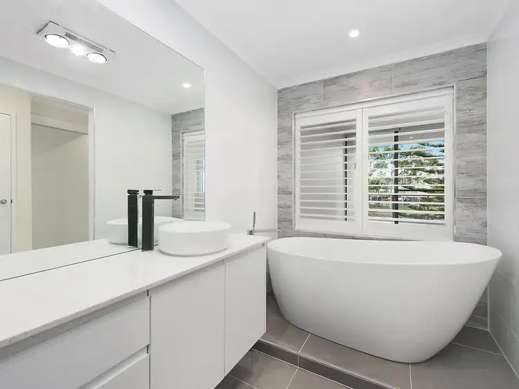 Fifth view of Homely unit listing, 304/2 Hollingworth Street, Port Macquarie NSW 2444