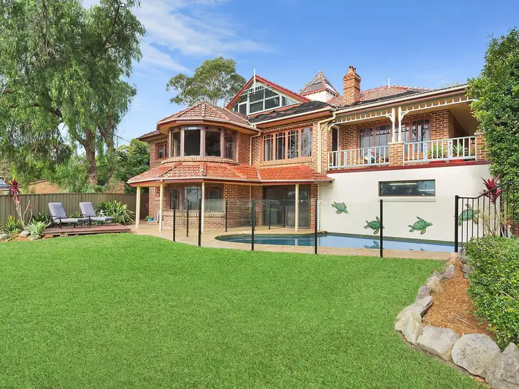 13 Mary Gilmore Place, Heathcote NSW 2233