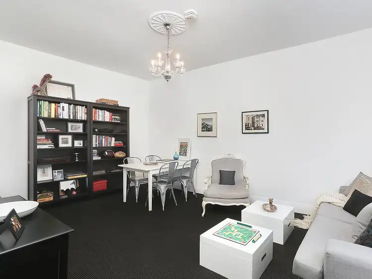 Second view of Homely apartment listing, 27/2 Greenknowe Avenue, Elizabeth Bay NSW 2011