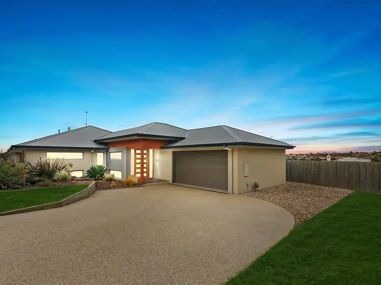 20 Silkwood Close, Highton VIC 3216