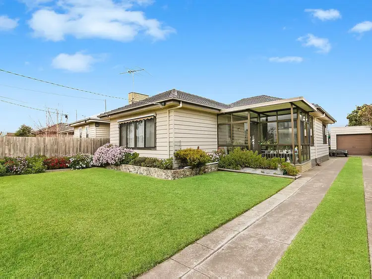 63 Summit Avenue, Belmont VIC 3216