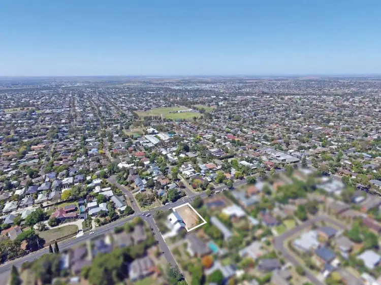 80 South Valley Road, Highton VIC 3216