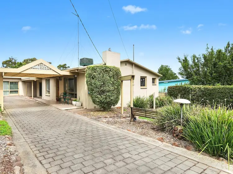 4 Elizabeth Street, Highton VIC 3216