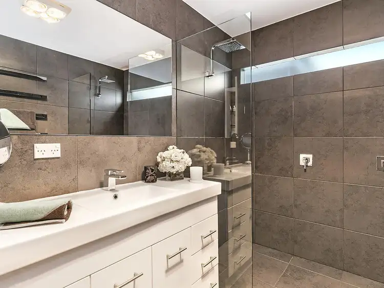 Sixth view of Homely house listing, 10 Wellington Street, Geelong West VIC 3218