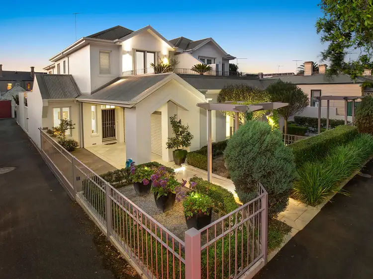 Main view of Homely house listing, 2/22 Garden Street, Geelong VIC 3220