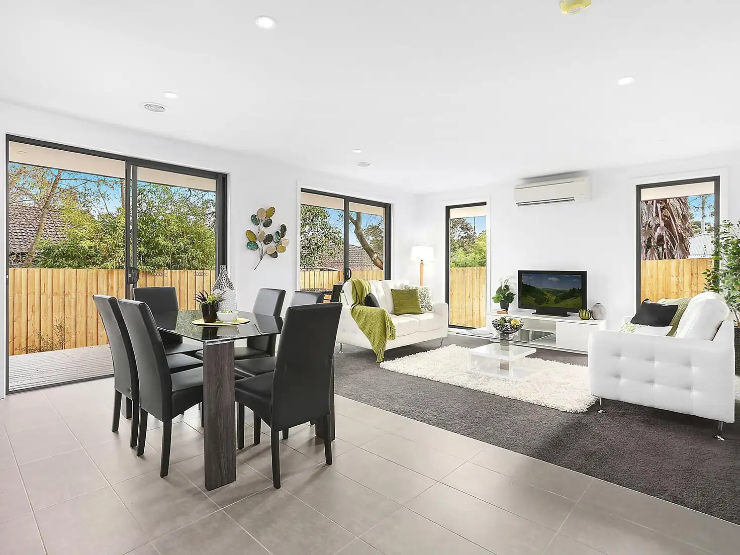 Main view of Homely townhouse listing, 4/194 Dorset Road, Croydon VIC 3136