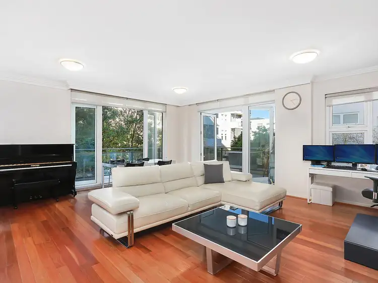 Main view of Homely apartment listing, 7/7 Bay Drive, Meadowbank NSW 2114