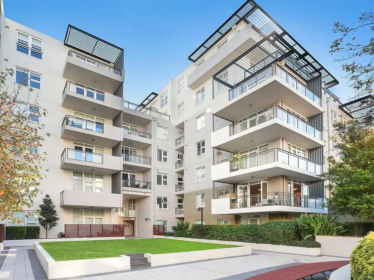 Second view of Homely apartment listing, 7/7 Bay Drive, Meadowbank NSW 2114
