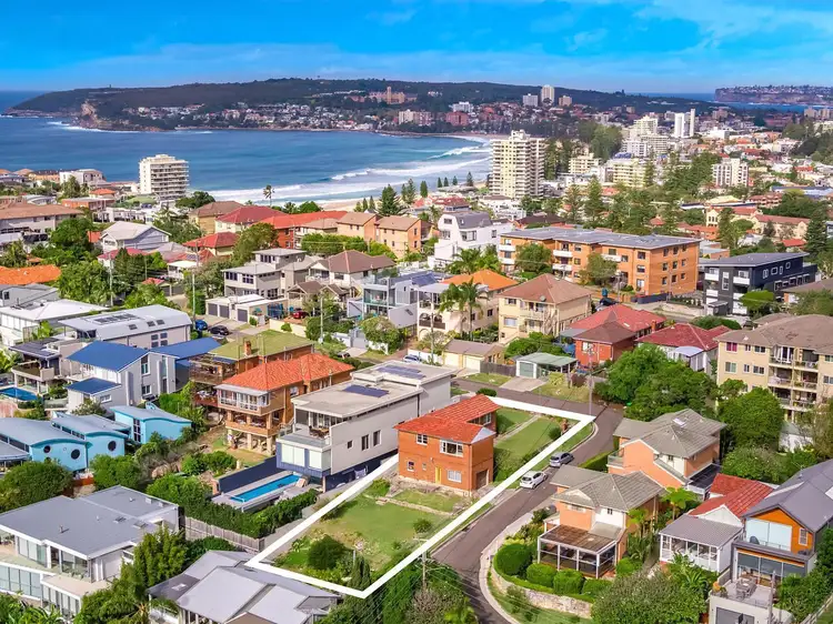 Second view of Homely house listing, 17 Highview Avenue, Queenscliff NSW 2096