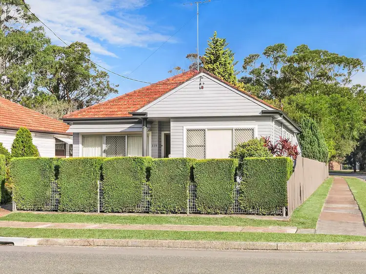 119 Darling Street, Broadmeadow NSW 2292