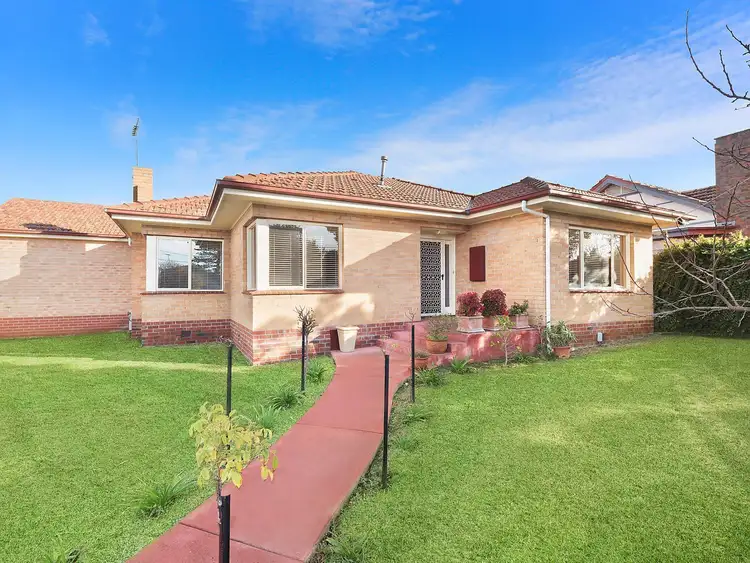 Second view of Homely house listing, 3 Airey Avenue, Manifold Heights VIC 3218