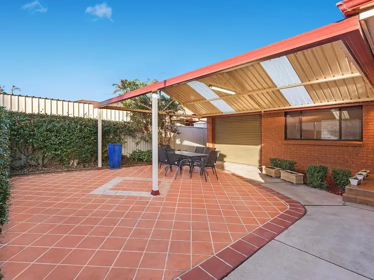 Fourth view of Homely villa listing, 2/3 Amiens Close, Bossley Park NSW 2176