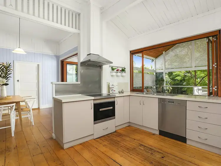 Second view of Homely house listing, 126 Fortescue Street, Spring Hill QLD 4000