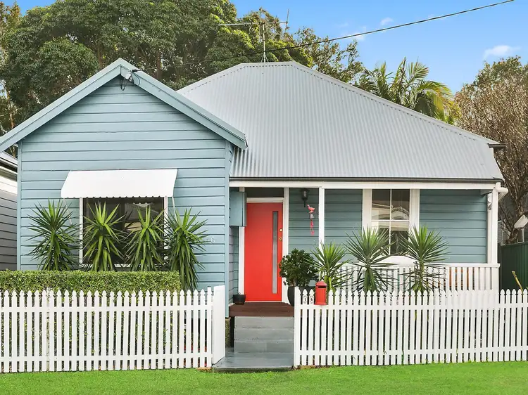 16 George Street, Tighes Hill NSW 2297