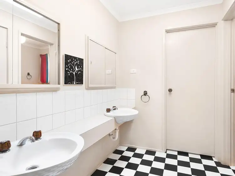 Fifth view of Homely house listing, 4 Glenbrae Court, Belmont VIC 3216