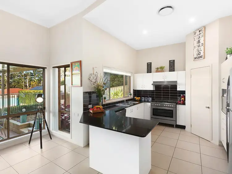 4 Marlio Place, Tumbi Umbi NSW 2261