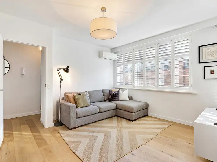 Second view of Homely apartment listing, 3/25 Kingsley Street, Elwood VIC 3184