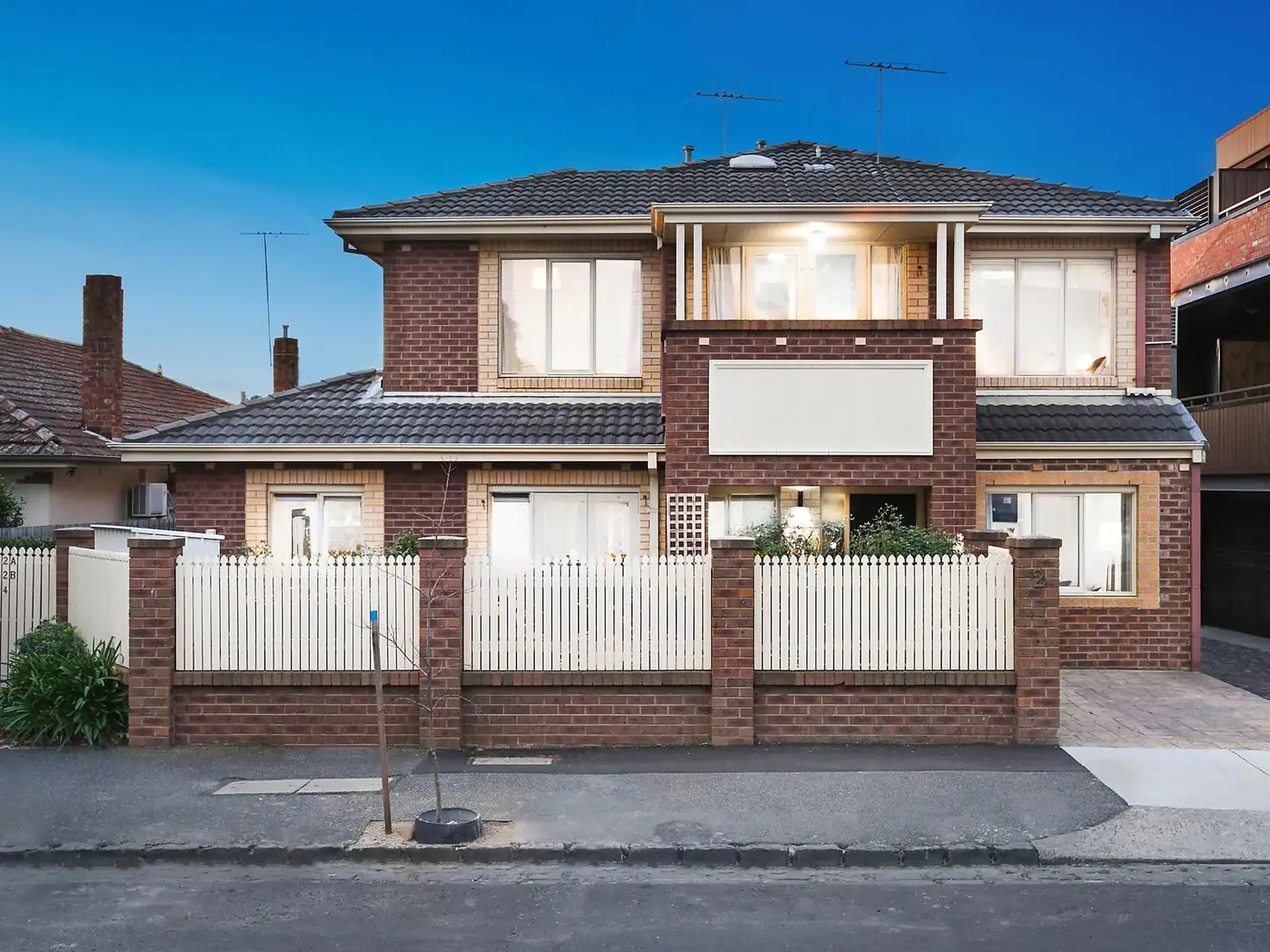 Main view of Homely house listing, 2 Oak Grove, Ripponlea VIC 3185