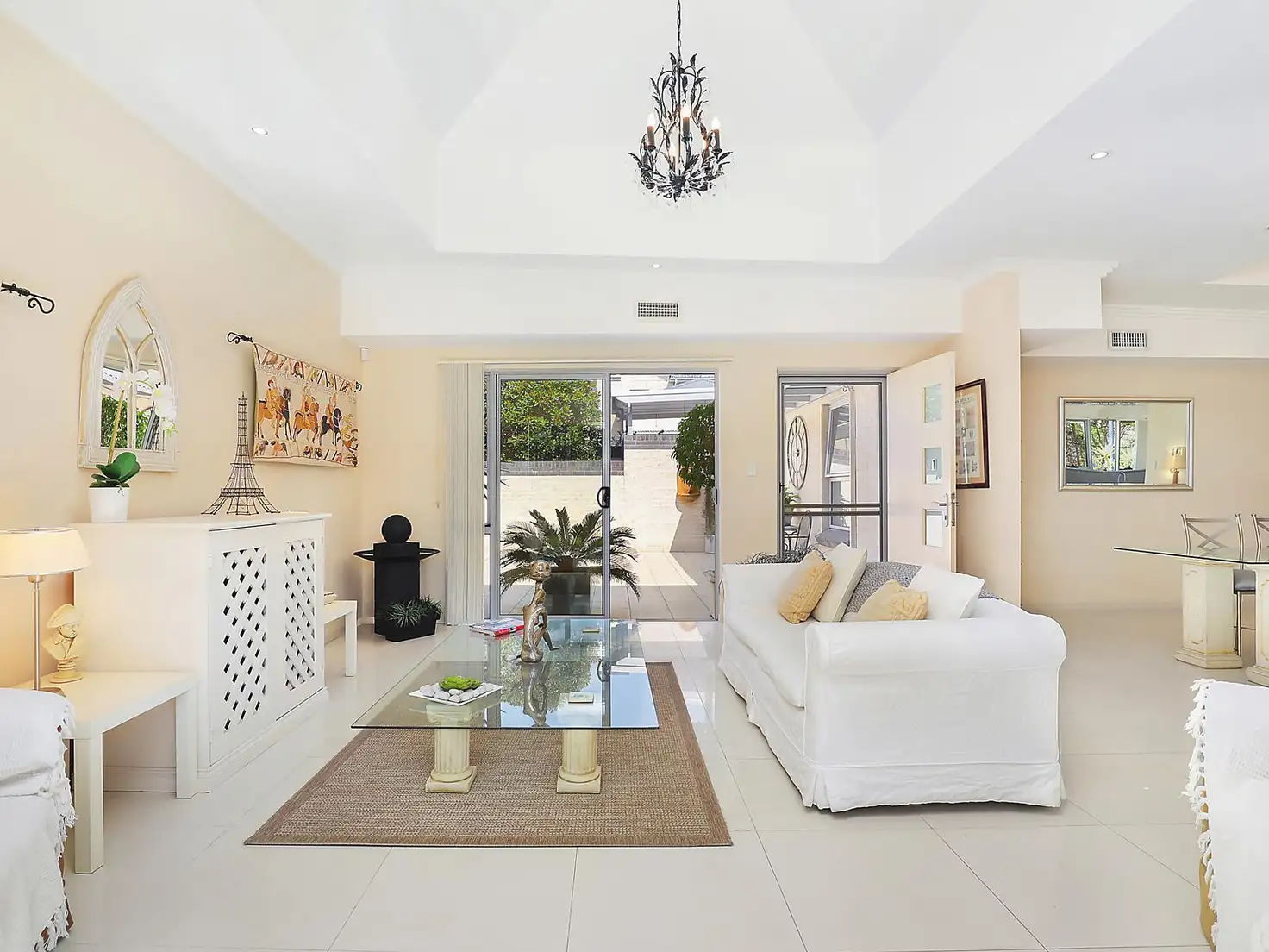 Main view of Homely villa listing, 1/183 Burns Road, Turramurra NSW 2074