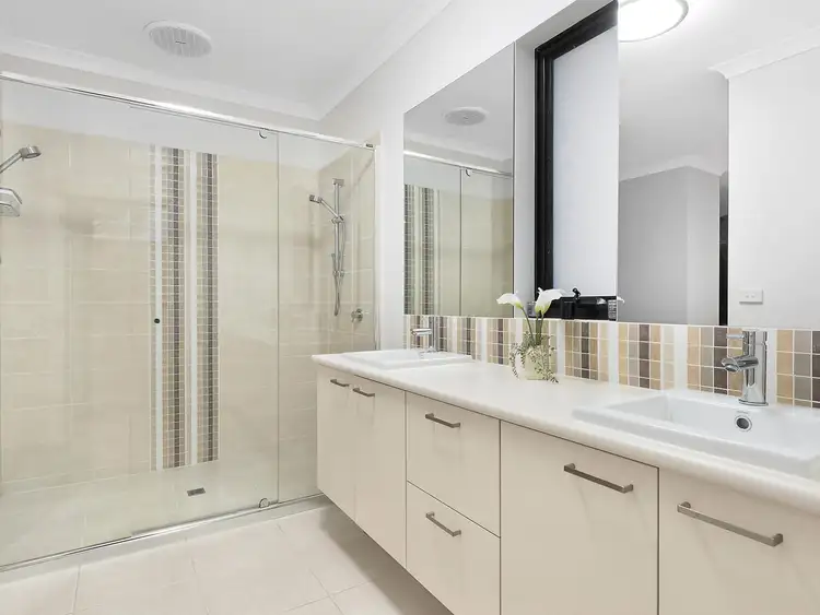 Fourth view of Homely house listing, 17 Basford Court, Marshall VIC 3216