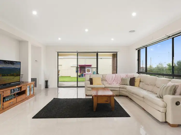 Sixth view of Homely house listing, 17 Basford Court, Marshall VIC 3216