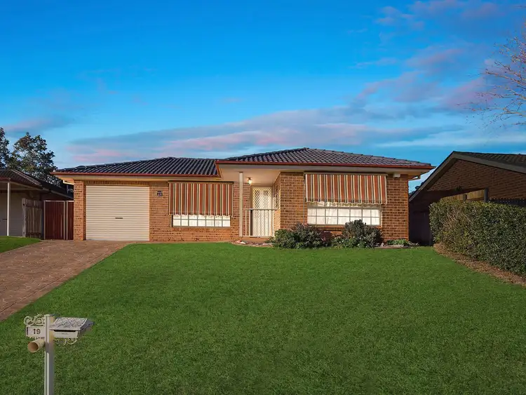19 Wisdom Street, Currans Hill NSW 2567