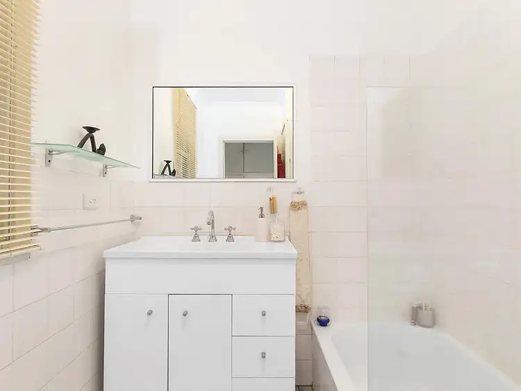 Fifth view of Homely house listing, 22 Shannon Avenue, Hamlyn Heights VIC 3215