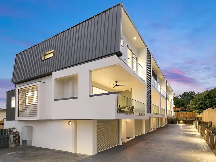Main view of Homely townhouse listing, 1/95 Franklin Street, Annerley QLD 4103
