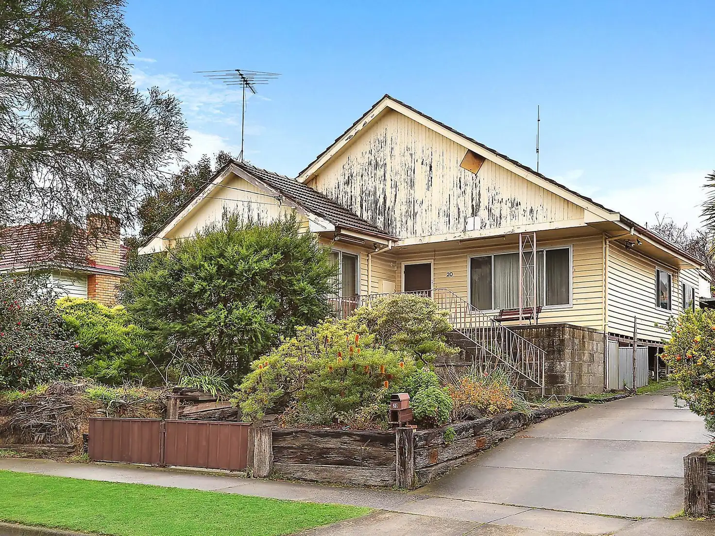 Main view of Homely house listing, 20 Smyth Street, Mount Waverley VIC 3149