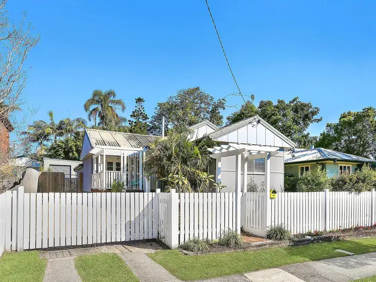 66 Central Street, Labrador QLD 4215